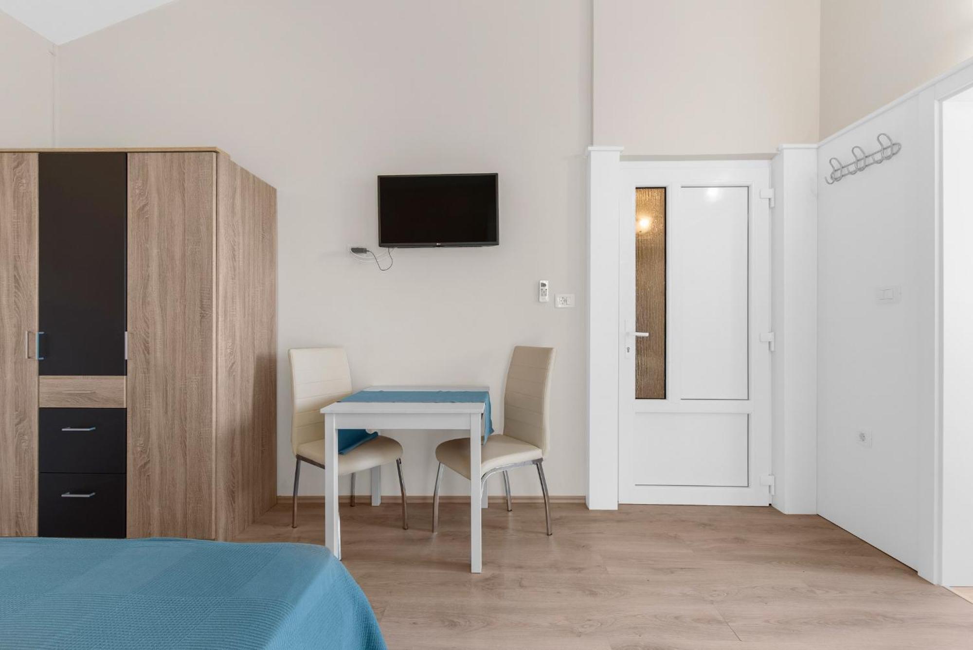 Villa Hope - Apartments With Shared Pool Poreč Habitación foto