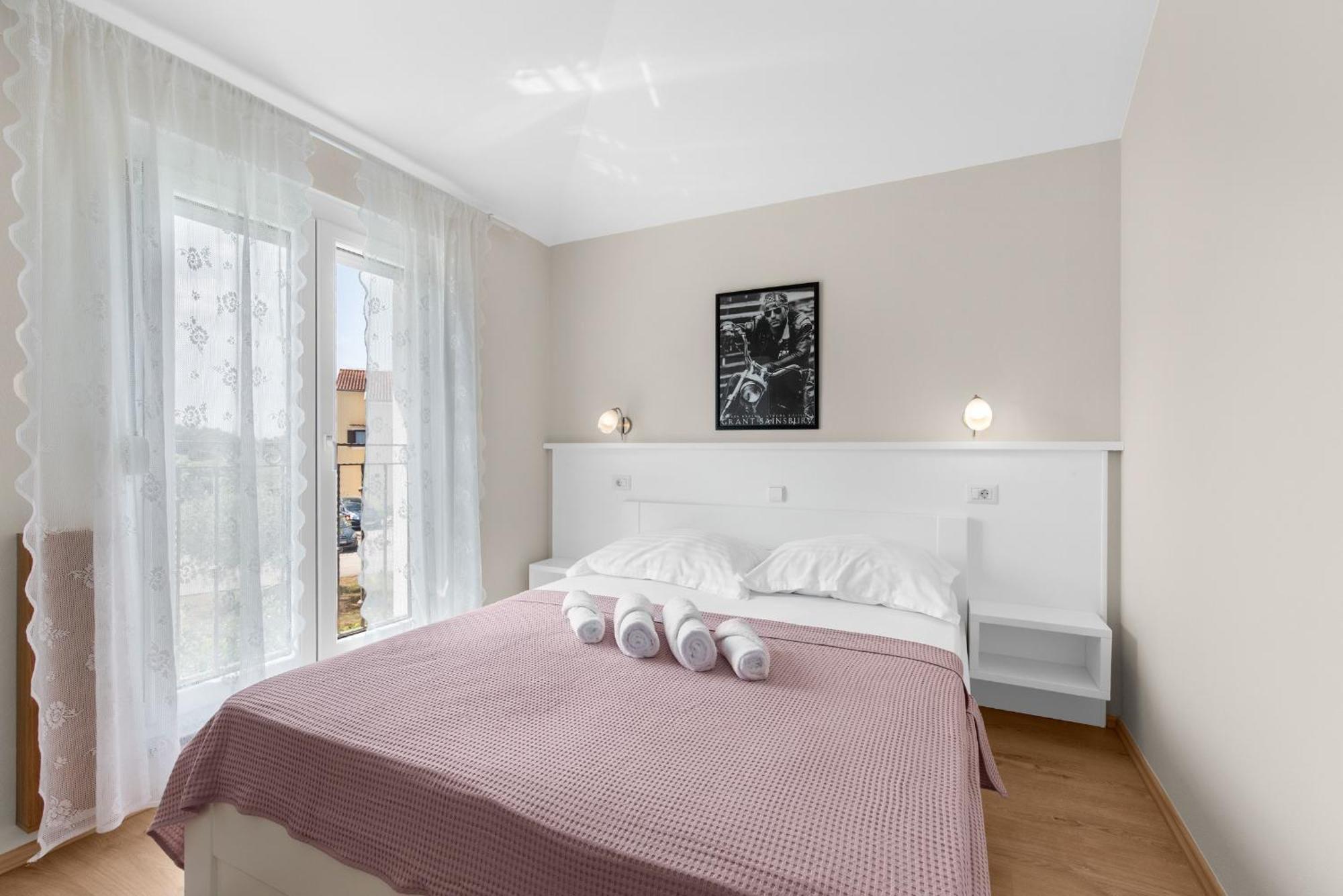 Villa Hope - Apartments With Shared Pool Poreč Habitación foto
